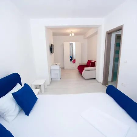 Cittadini 3*