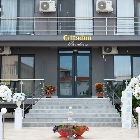 Cittadini 3*