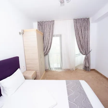 Cittadini 3*